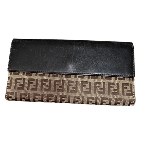 Fendi Zucchino Canvas Logo Buckle Flap Wallet - Picture 9 of 16
